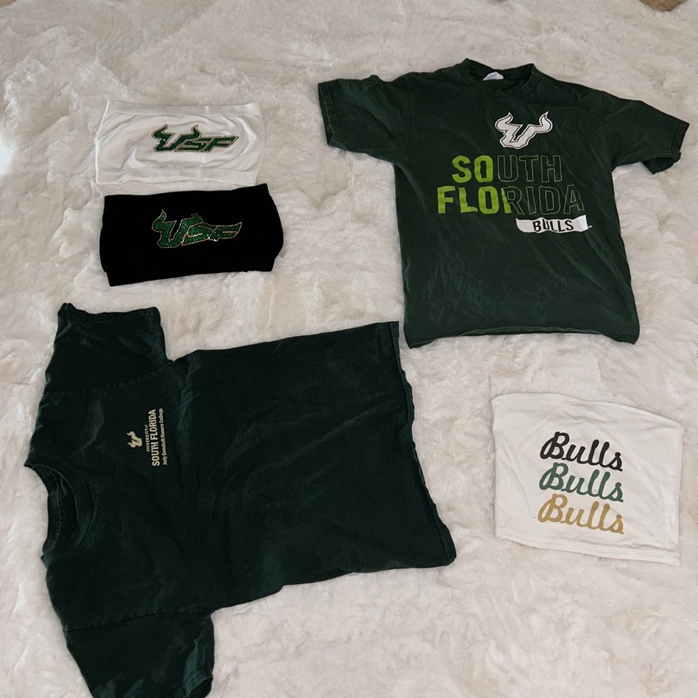 USF Bundle (2 T shirts + 3 crop tailgate tops)